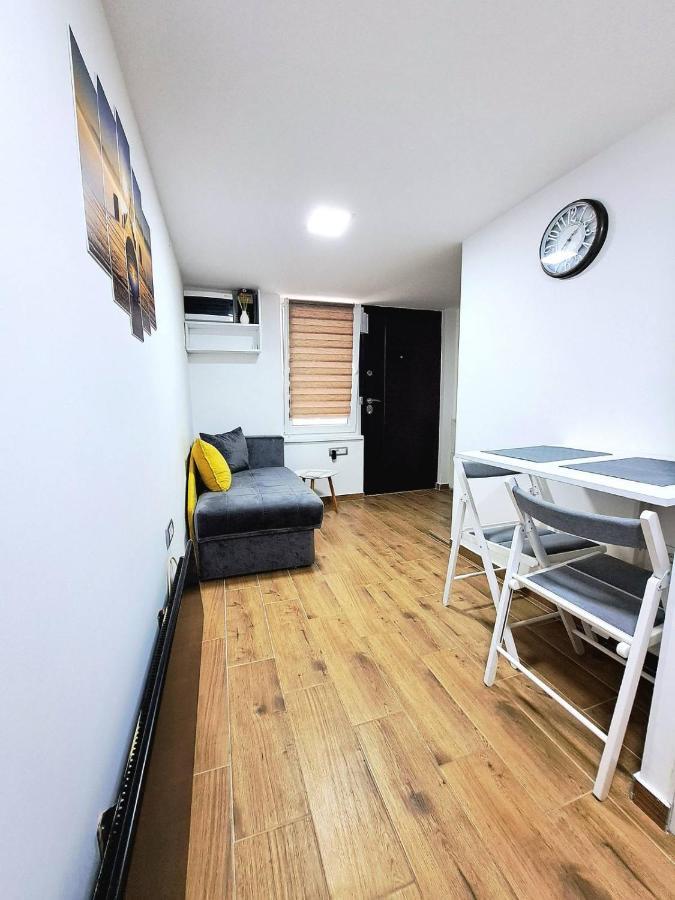 Mini Duplex Apartman Dusanovac Eksteriør billede